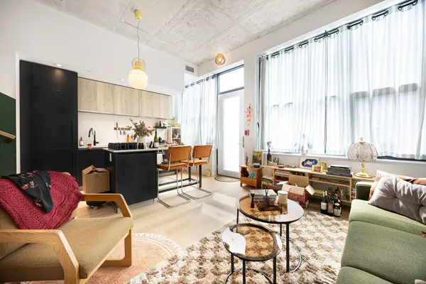 2625 Dundas ST W #108, Toronto W02, ON M6P 1X9