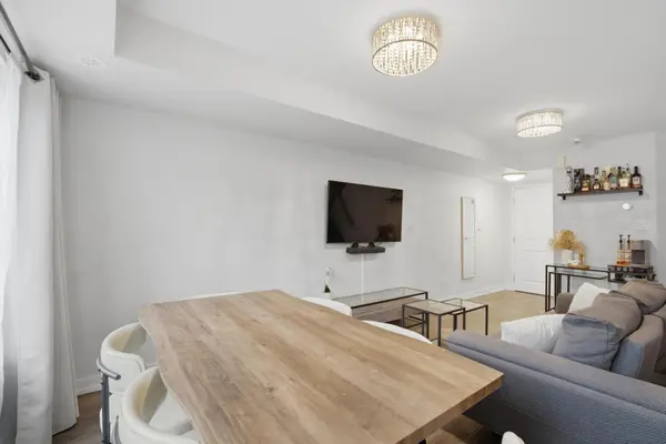 2315 Sheppard AVE W #50, Toronto W05, ON M9M 0E8