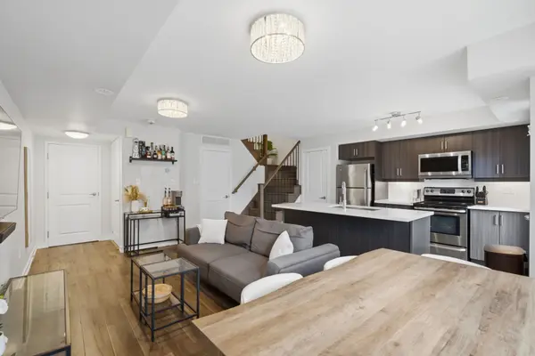 2315 Sheppard AVE W #50, Toronto W05, ON M9M 0E8