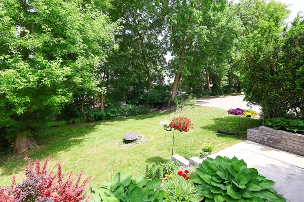 74 Cobourg ST, Stratford, ON N5A 3E6