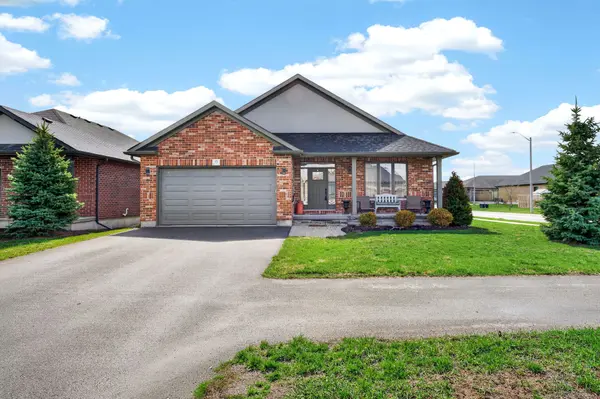 15 Kempton AVE, Belleville, ON K8N 0E8