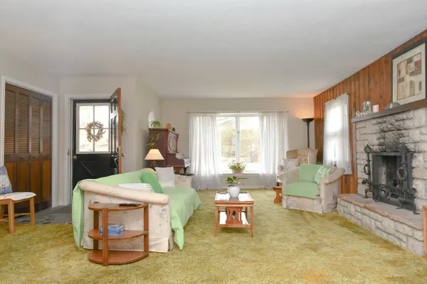 1319 County Rd 2 RD, Leeds And The Thousand Islands, ON K0E 1L0