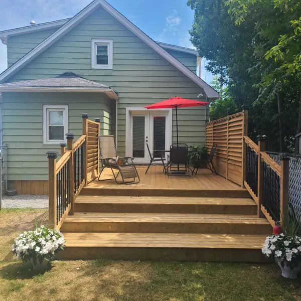 75 Thomas ST #One, St. Catharines, ON L2R 6M4