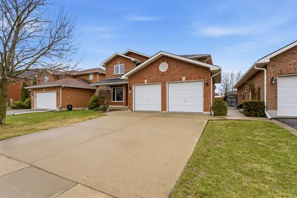 26 Linden LN, Belleville, ON K8N 5Y6