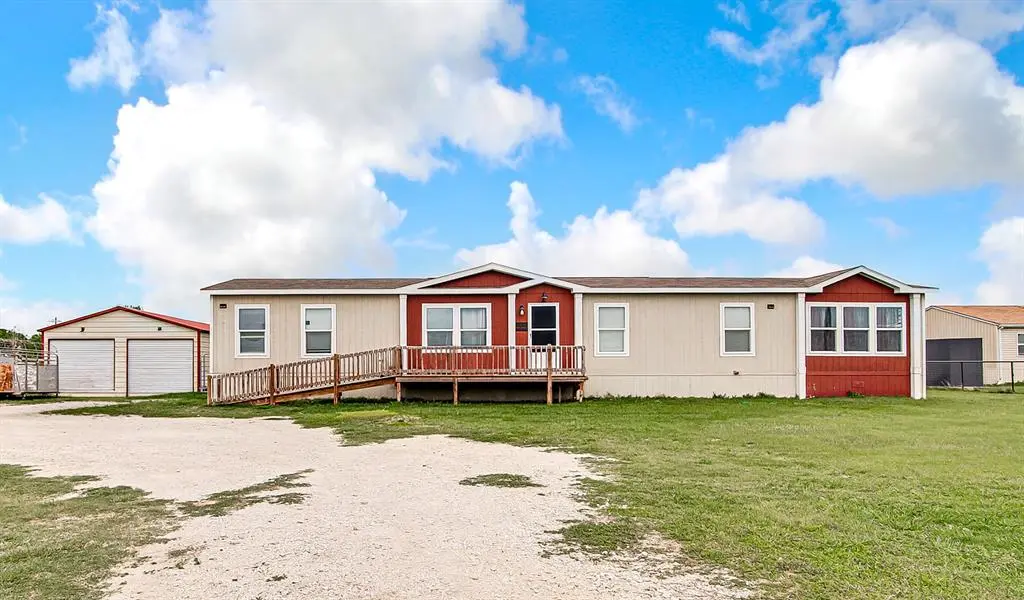 4712 County Road 913, Joshua, TX 76058