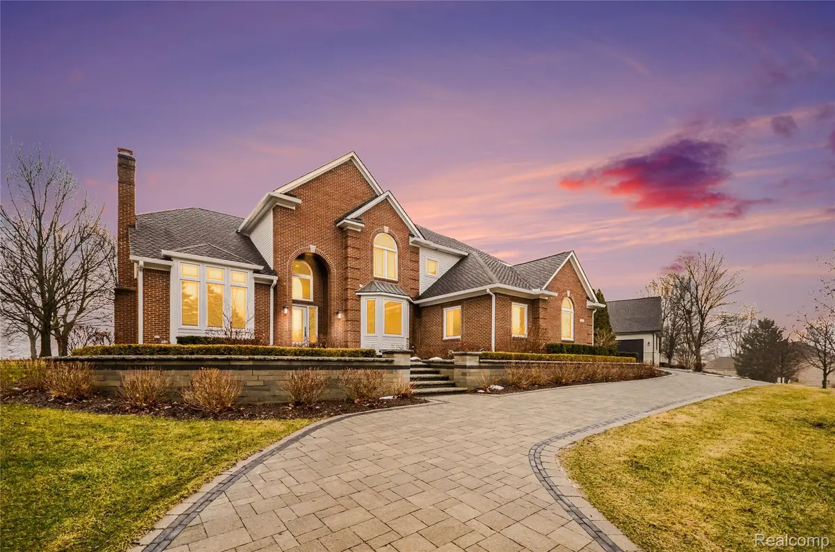 4179 Saint Andrews ST, Genoa Township, MI 48843