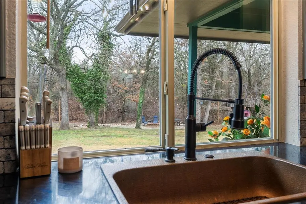 5197 Zion Hill Road, Weatherford, TX 76088