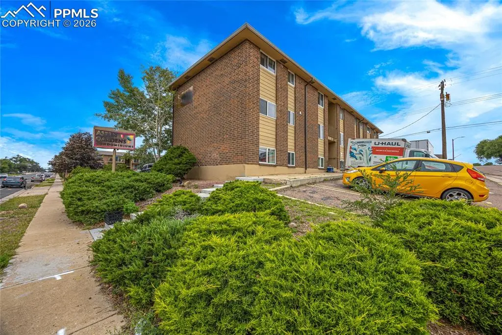 3020 E Bijou ST #1B, Colorado Springs, CO 80909