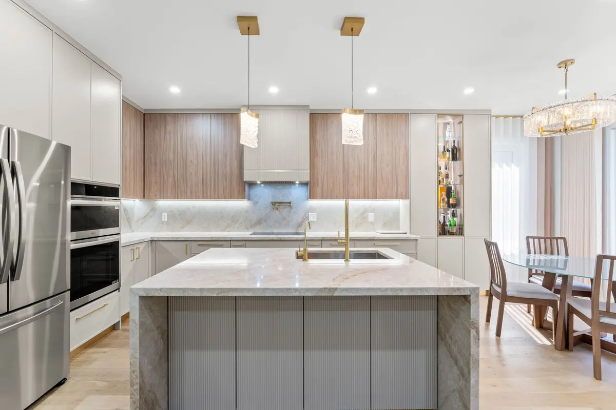 68 Alex Black ST, Vaughan, ON L6A 0V5