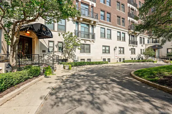 2900 E Jefferson AVE #c6a, Detroit, MI 48207