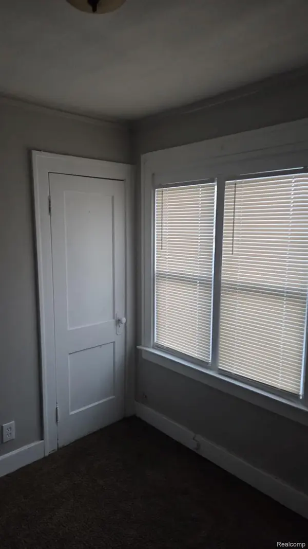 13526 La Salle Boulevard, Detroit, MI 48238