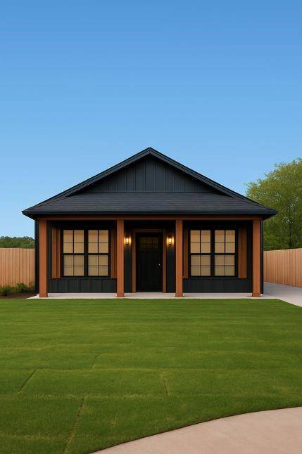 1004 E Highland,  Comanche,  TX 76442