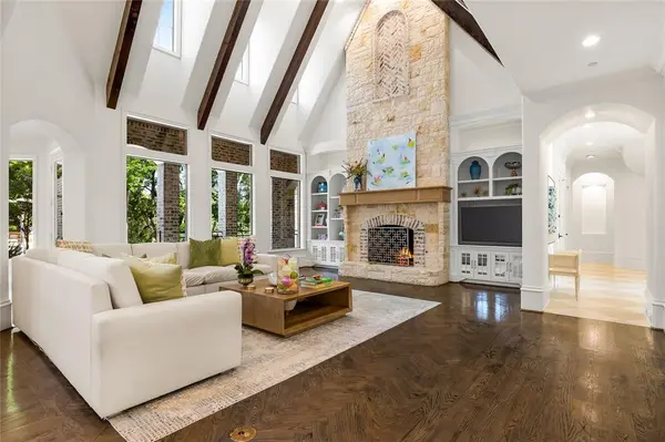 6301 Shady Oaks Drive, Frisco, TX 75034