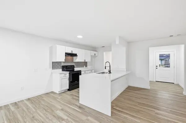 1207 Morrell Avenue, Dallas, TX 75203