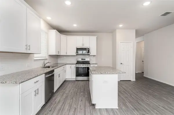 802 Egret Street, Princeton, TX 75407