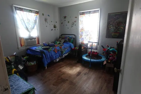 204 S Williams Drive, Comanche, TX 76442