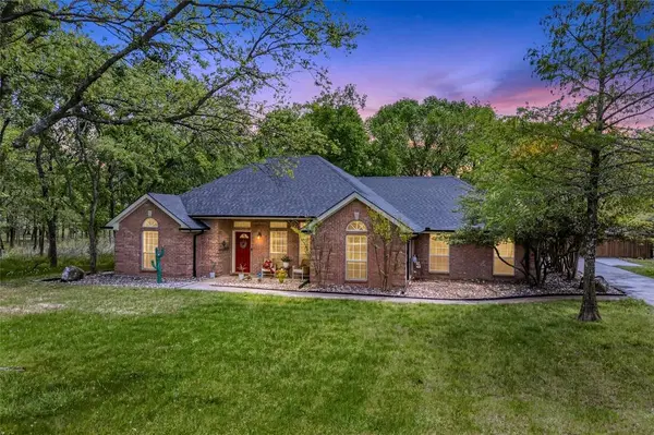 266 Tee Taw Circle, Sherman, TX 75092