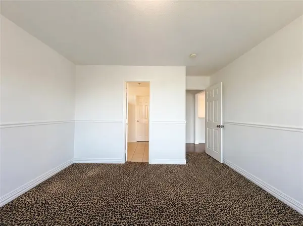 9708 Maryville Lane, Fort Worth, TX 76108