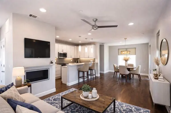 2016 N Fitzhugh Avenue #101, Dallas, TX 75204