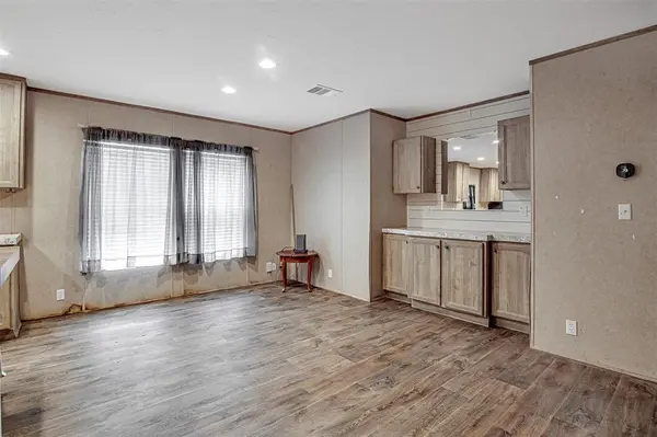 4712 County Road 913, Joshua, TX 76058