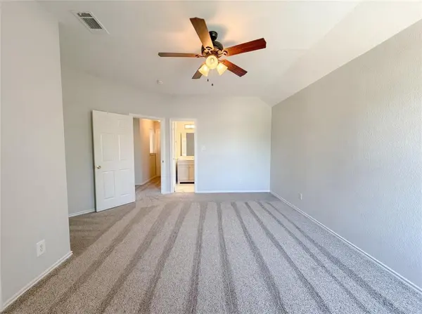 954 S Old Orchard Lane, Lewisville, TX 75067