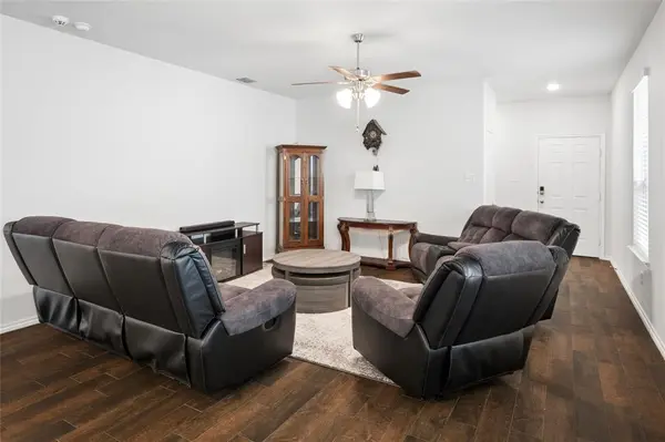 517 Concho Street, Aubrey, TX 76227