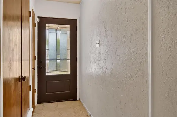 7405 Meadowdale Drive, Watauga, TX 76148