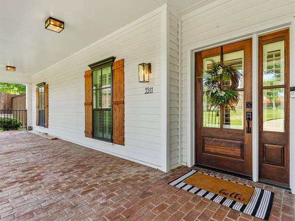 3511 Woodcrest Court, Colleyville, TX 76034