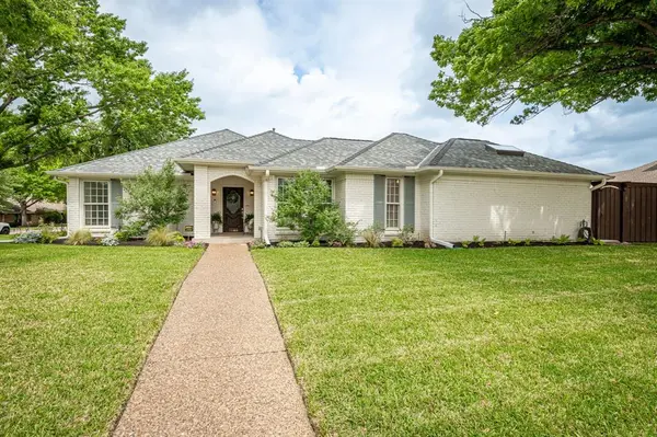 3809 Kelly Boulevard, Carrollton, TX 75007