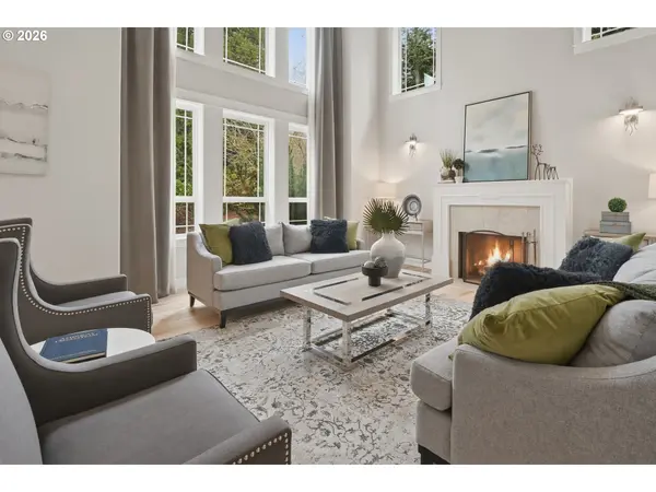 8145 SW 57TH AVE, Portland, OR 97219