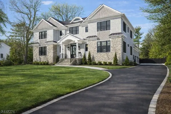 127 Stewart Rd, Millburn Twp., NJ 07078