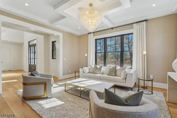 127 Stewart Rd, Millburn Twp., NJ 07078