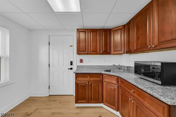 38 Morris St, Morristown Town, NJ 07960