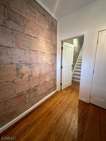 22 Willowdale Ave #2, Montclair Twp., NJ 07042