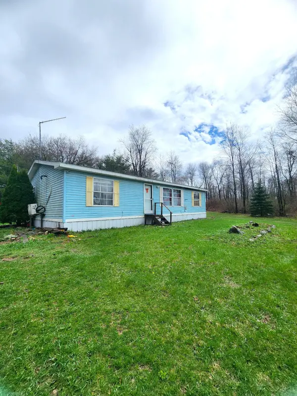 21278 10th AVE, Fork Twp, MI 49305