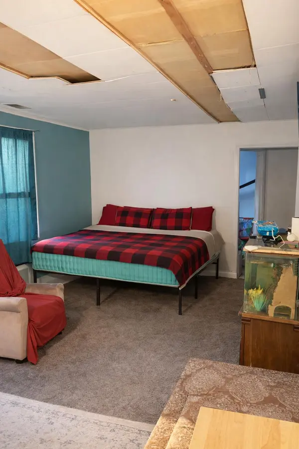 2970 Valley ST, Norton Shores City, MI 49444