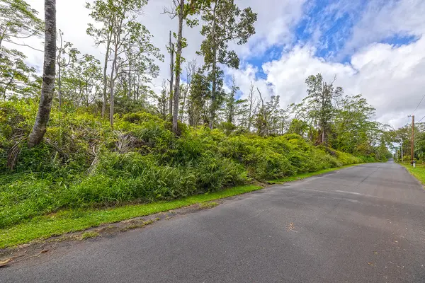 POMAIKAI ST, Pahoa, HI 96778