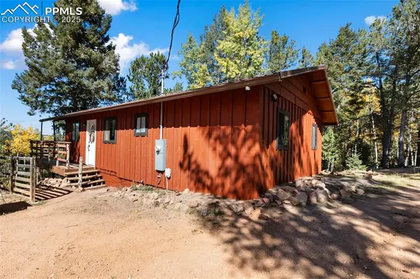 679 Calcite DR, Divide, CO 80814