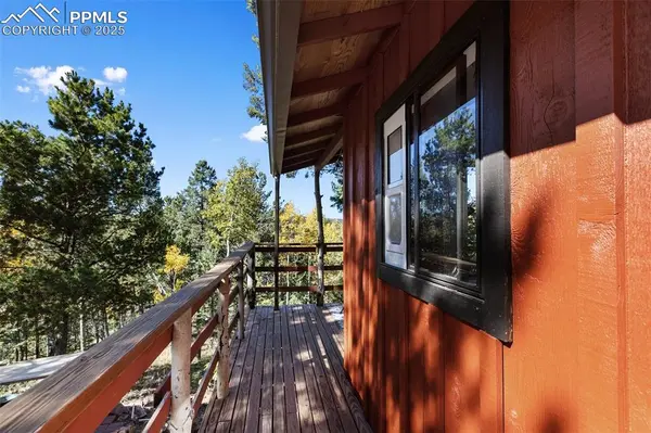 679 Calcite DR, Divide, CO 80814