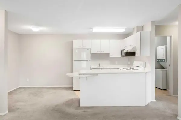 3400 Edenwold HTS NW #2913, Calgary, AB T3A 3Y5