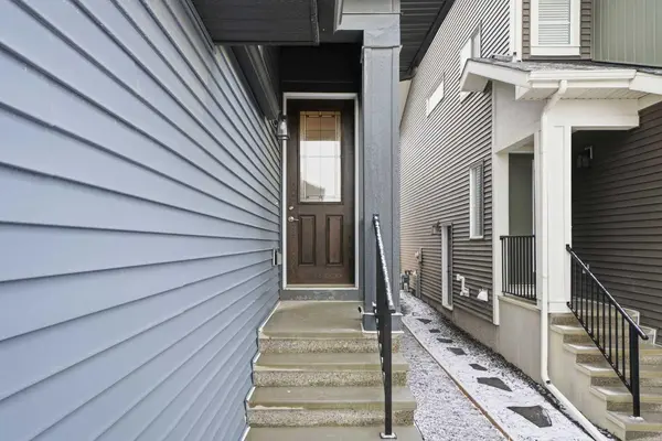 316 Precedence HL, Cochrane, AB T4C 3B4