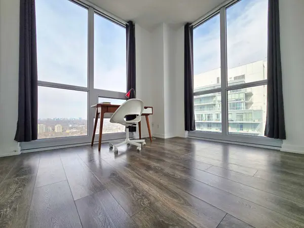 56 Forest Manor RD #2307, Toronto C15, ON M2J 0E5