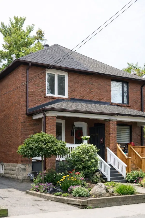 683 Hillsdale AVE E, Toronto C10, ON M4S 1V4