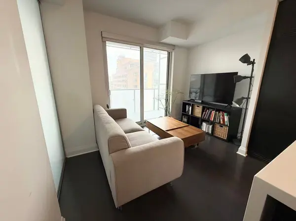 1080 Bay ST #1801, Toronto C01, ON M5S 0A5