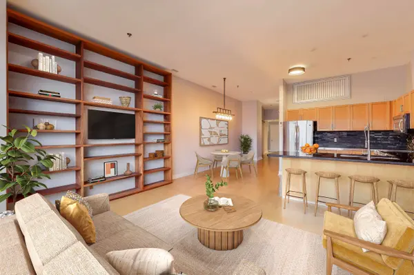 700 King ST W #801, Toronto C01, ON M5V 2Y6