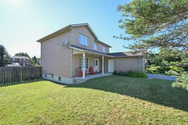 16 Brian CRES, Adjala-tosorontio, ON L0M 1J0