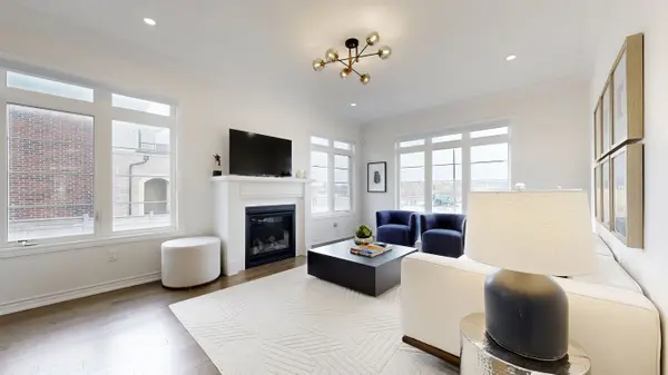 56 Connell DR, Georgina, ON L4P 0J5