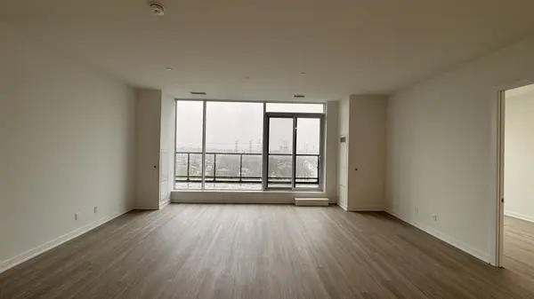 8188 Yonge ST #1004, Vaughan, ON L4J 0M2