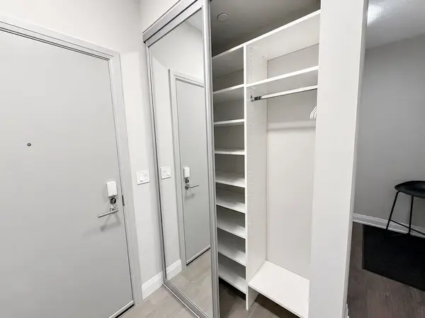 396 Highway 7 N/A E #611, Richmond Hill, ON L4B 0G7