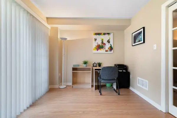 128 Hillwood ST, Markham, ON L6C 0B8